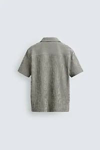 REGULAR FIT SEERSUCKER TEXTURED SHIRT