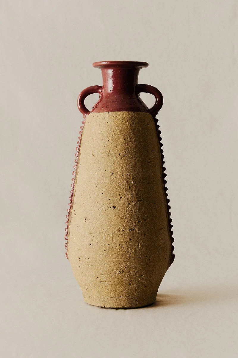 DECORATIVE TERRACOTTA VASE WITH HANDLES