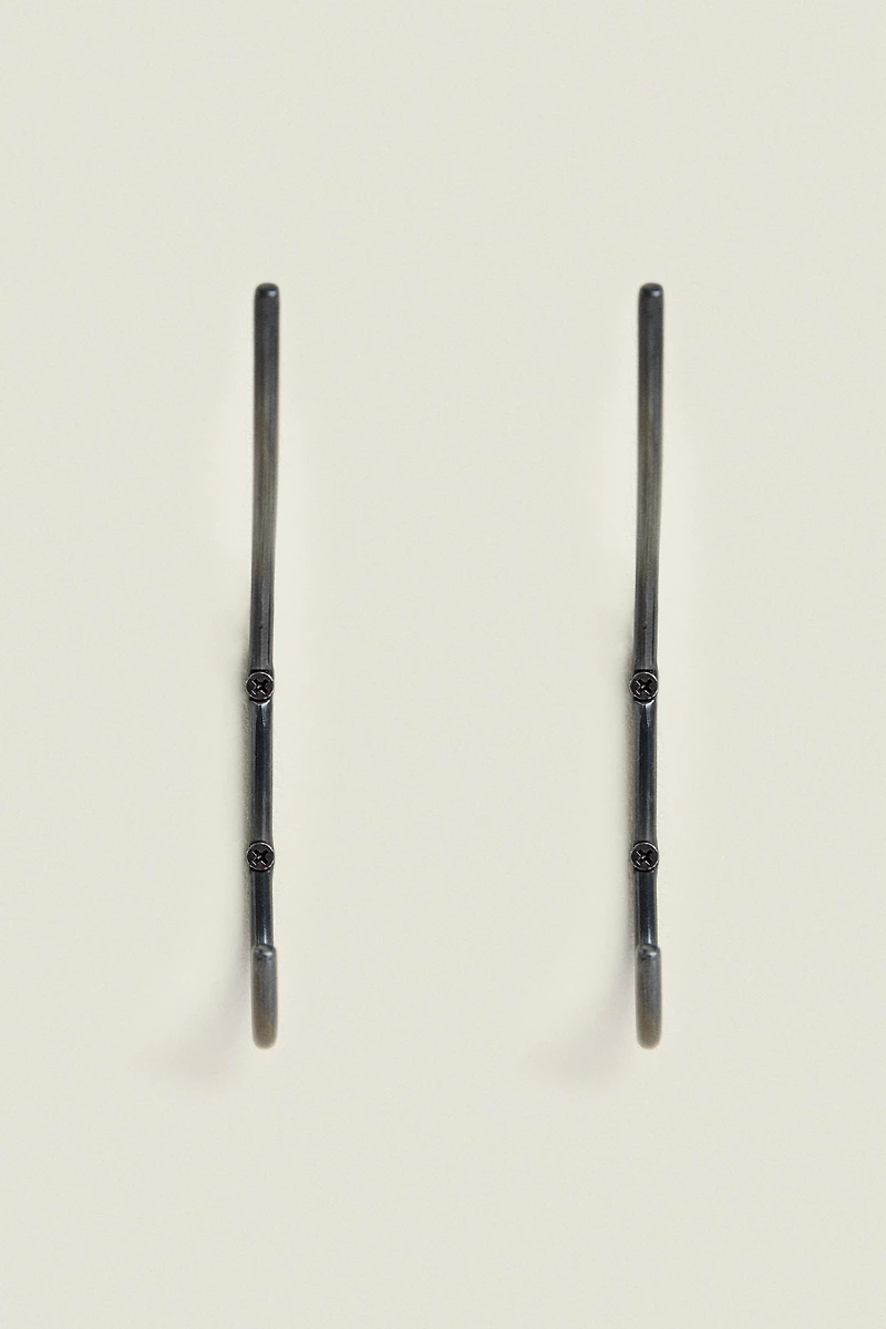PACK OF LARGE DARK METAL HOOKS