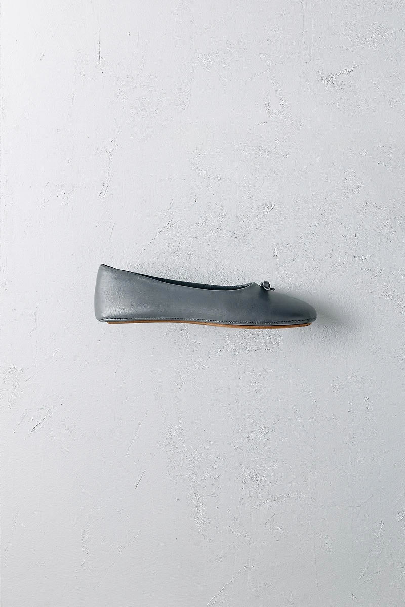 LEATHER BALLET FLATS LIMITED EDITION