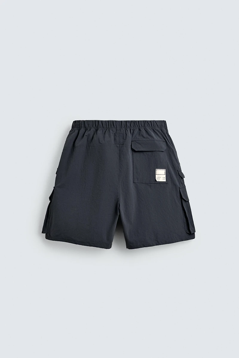 X SR_A TECHNICAL CARGO SHORTS