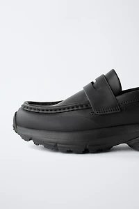 THICK SOLED SPORT SNEAKERS