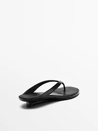 Mid-heel toe sandal