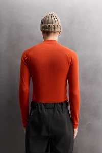 COMPRESSION QUARTER-ZIP SKI T-SHIRT