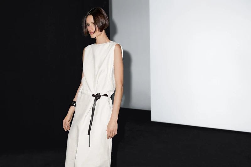 Robe midi avec ceinture