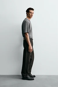 TEXTURED STRAIGHT FIT PANTS