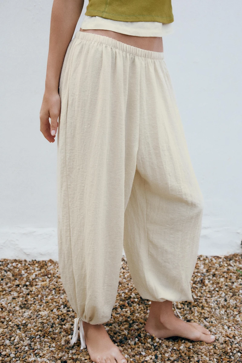 PLAID ADJUSTABLE HEM PARACHUTE PANTS