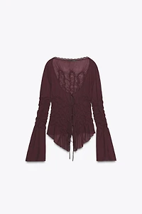 TOP À LACETS ET FRONCES
