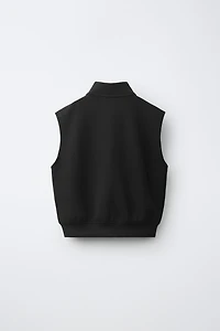 INTERLOCK VEST WITH LABEL
