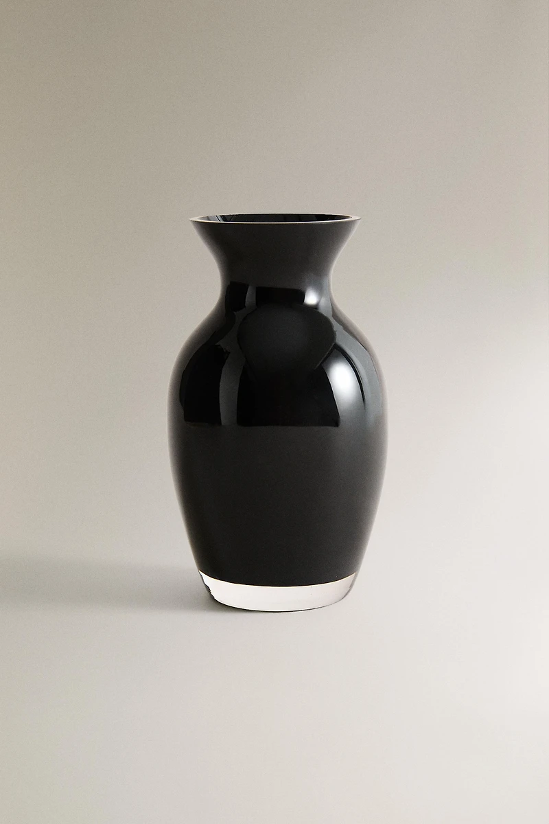 SMALL BLACK GLASS VASE