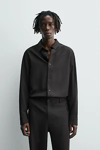 RELAXED FIT FLOWY SHIRT