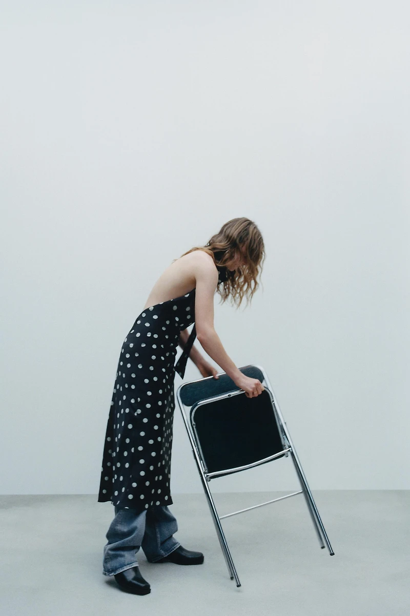 ROBE MIDI SATINÉE À POIS