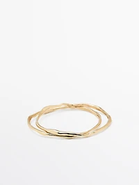 Set of irregular bracelets