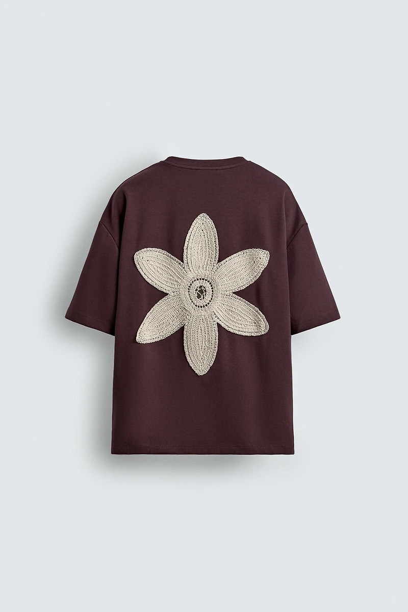 FLORAL EMBROIDERY T-SHIRT