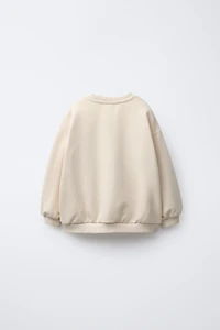 HEART POCKET SWEATSHIRT