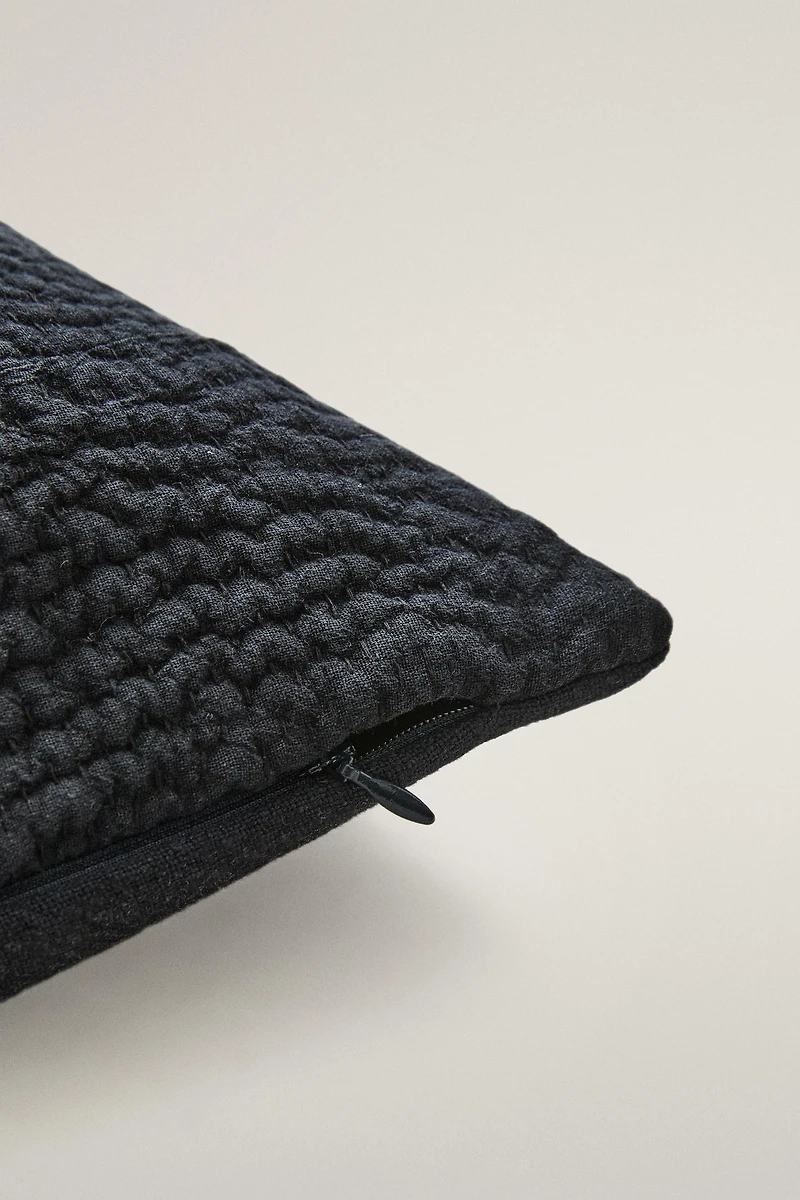 GATHERED QUILT THROW PILLOW COVER