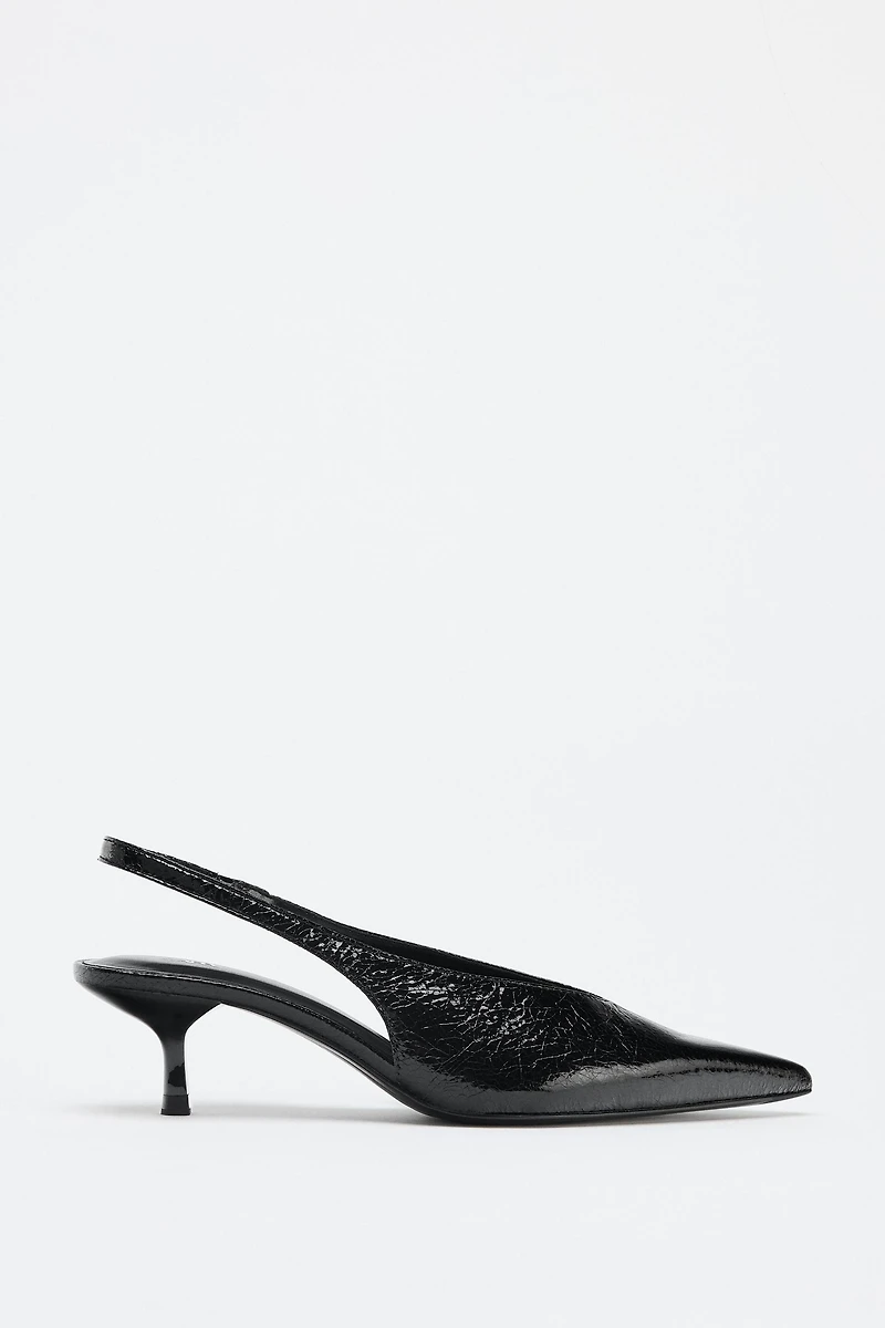 CHAUSSURES OUVERTES À L'ARRIÈRE TALONS