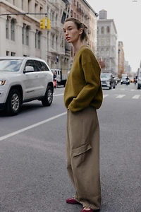 PLAIN KNIT V-NECK JUMPER
