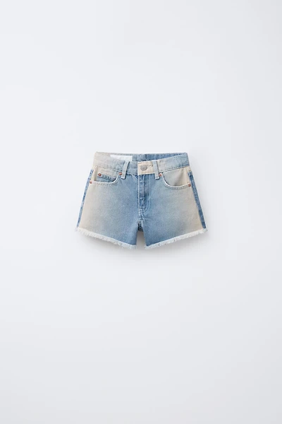 FRAYED DENIM SHORTS