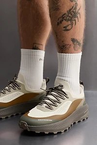 TRAIL RUNNING SNEAKERS