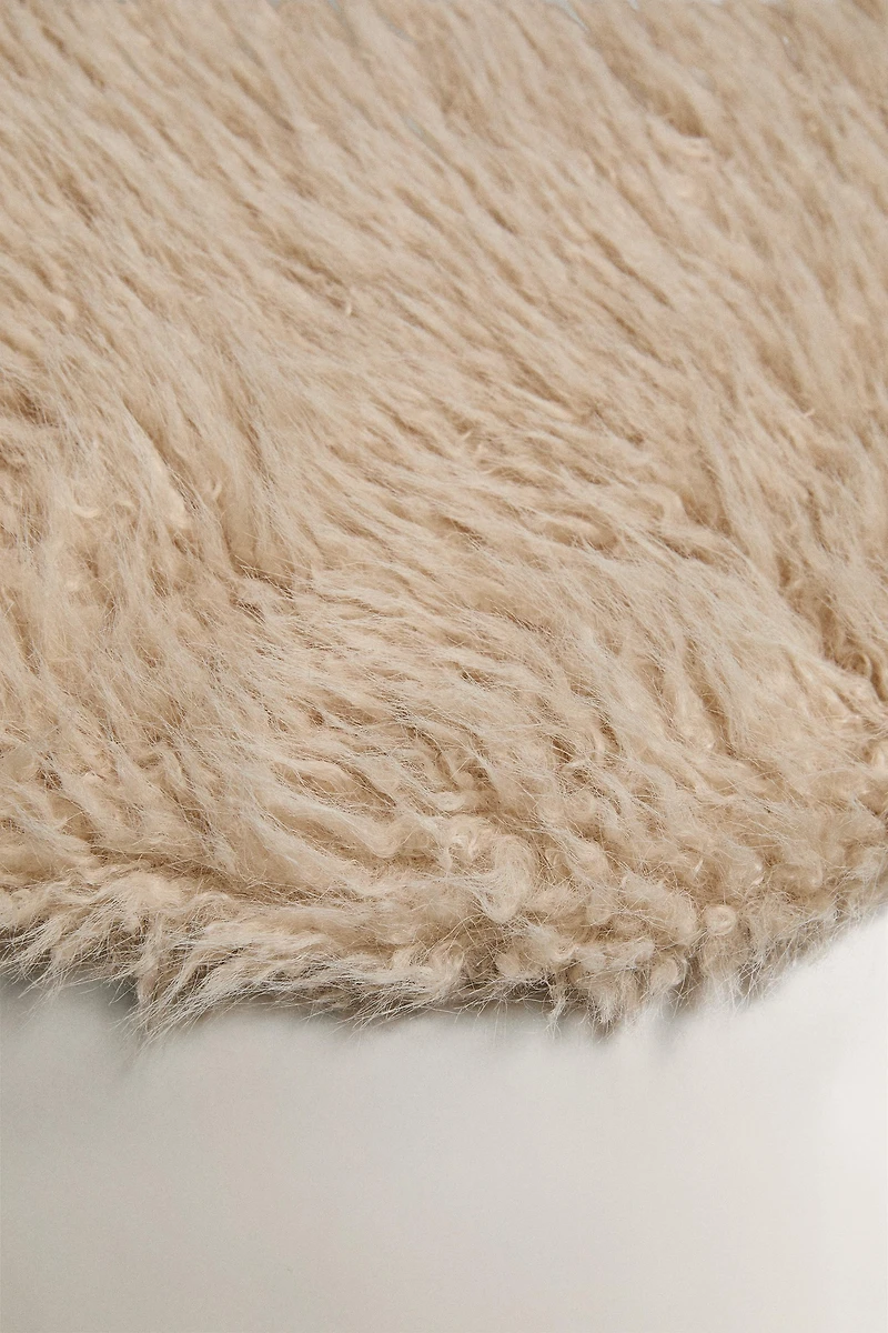 LONG PILE BLANKET