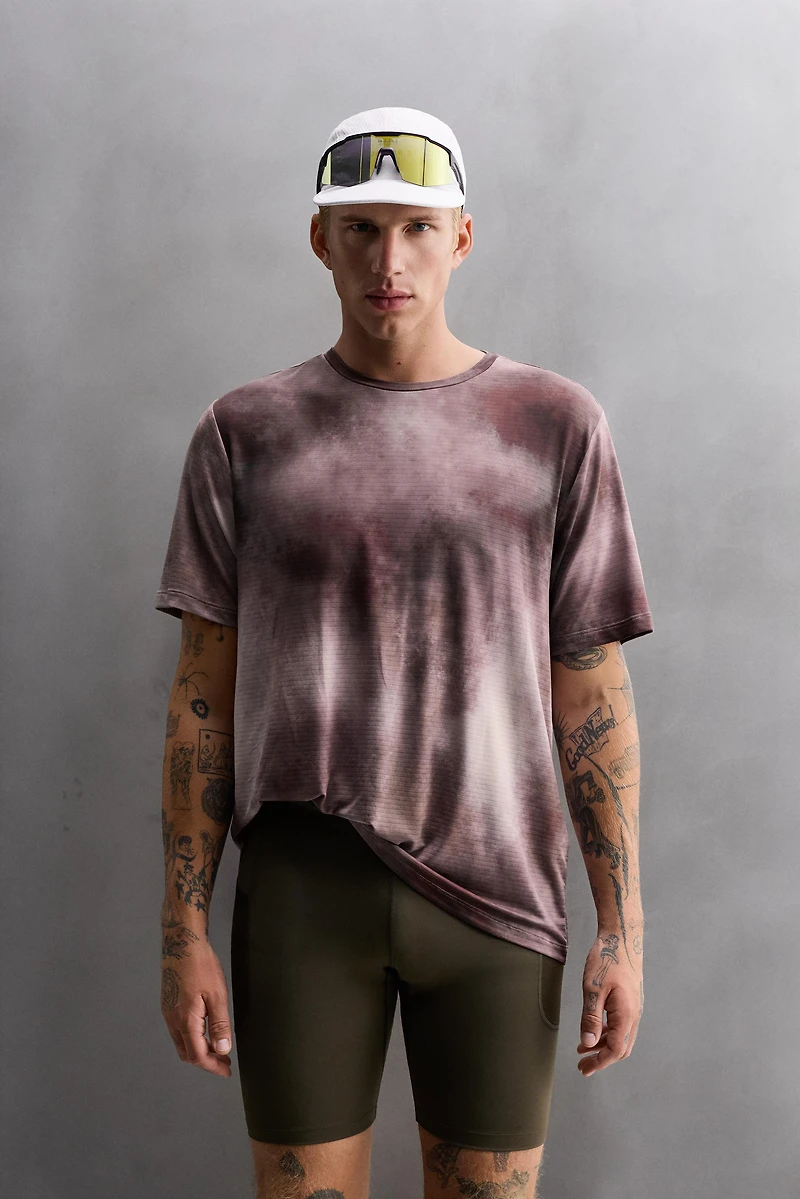 TIE-DYE PRINT PERFORATED T-SHIRT