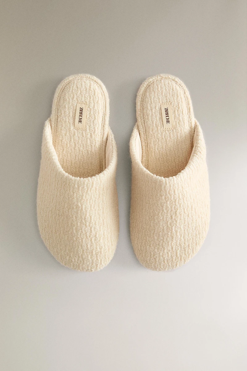 WOOL MULE SLIPPERS