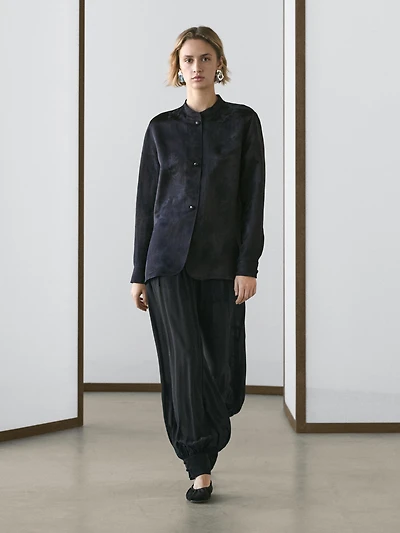 Flowing jacquard shirt