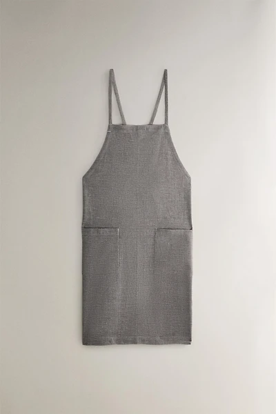 LINEN APRON