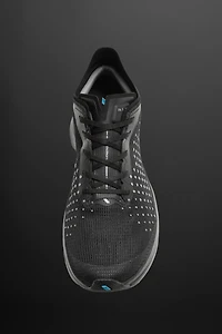 LONG DISTANCE RUNNING SNEAKERS
