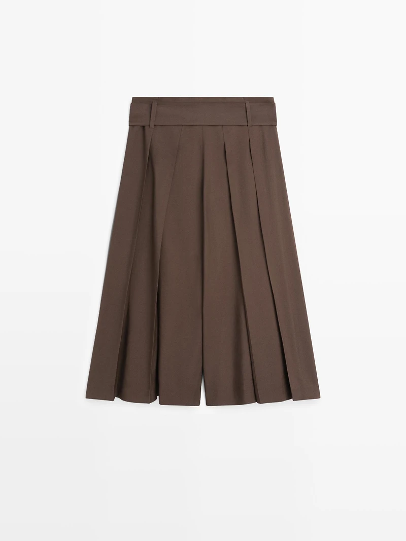 Pleated midi skort