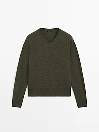 Wool blend knit V-neck sweater