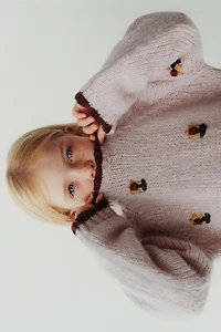 SUNFLOWER EMBROIDERED KNIT SWEATER