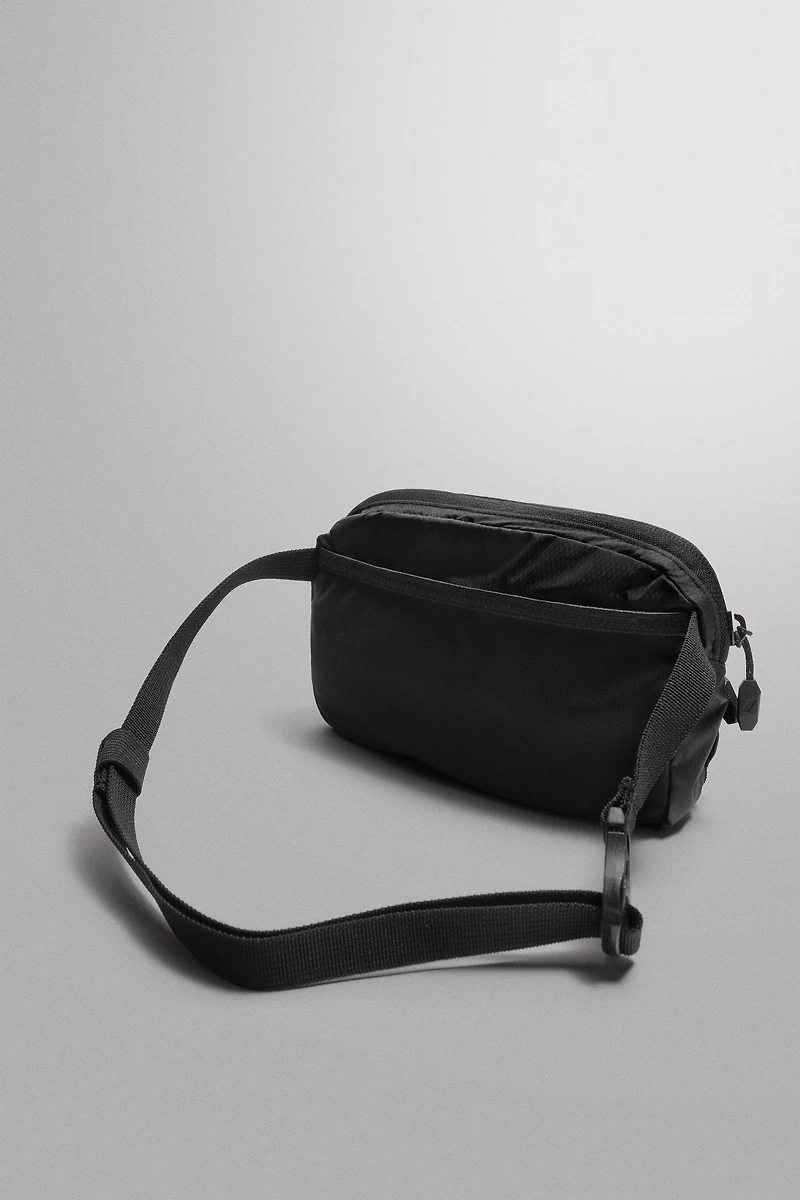SAC BANANE SPORTIF PLIABLE