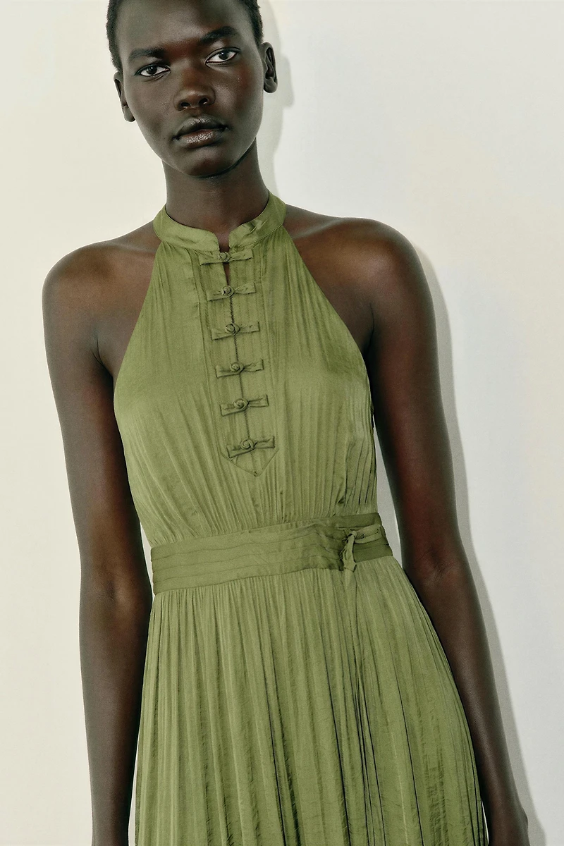 LONG HALTER FROG FASTENING DRESS