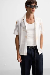 CHEMISE ÉLASTIQUE À IMPRIMÉ ABSTRAIT