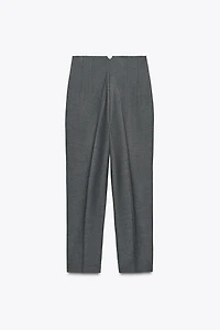 PANTS WITH A HIGH WAIST