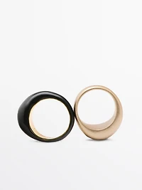 Pack of enamelled rings
