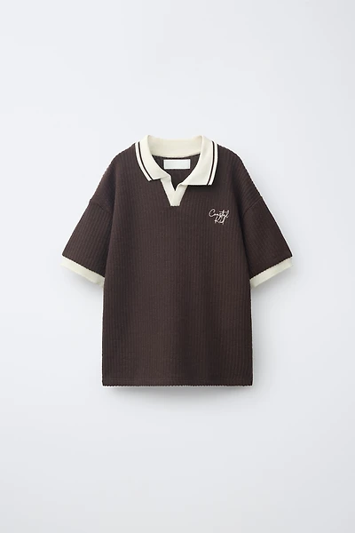 EMBROIDERED TEXTURED POLO