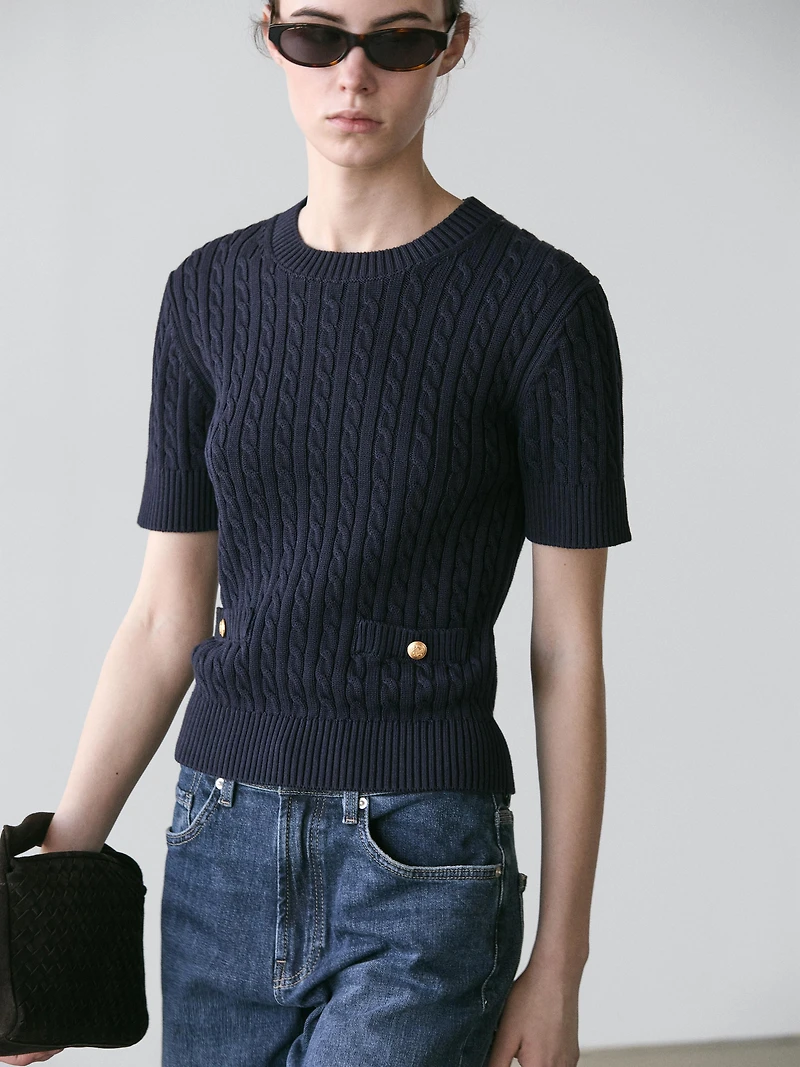 Short sleeve cable-knit sweater