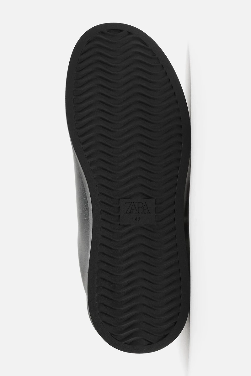 MONOCHROME THICK SOLE SNEAKERS