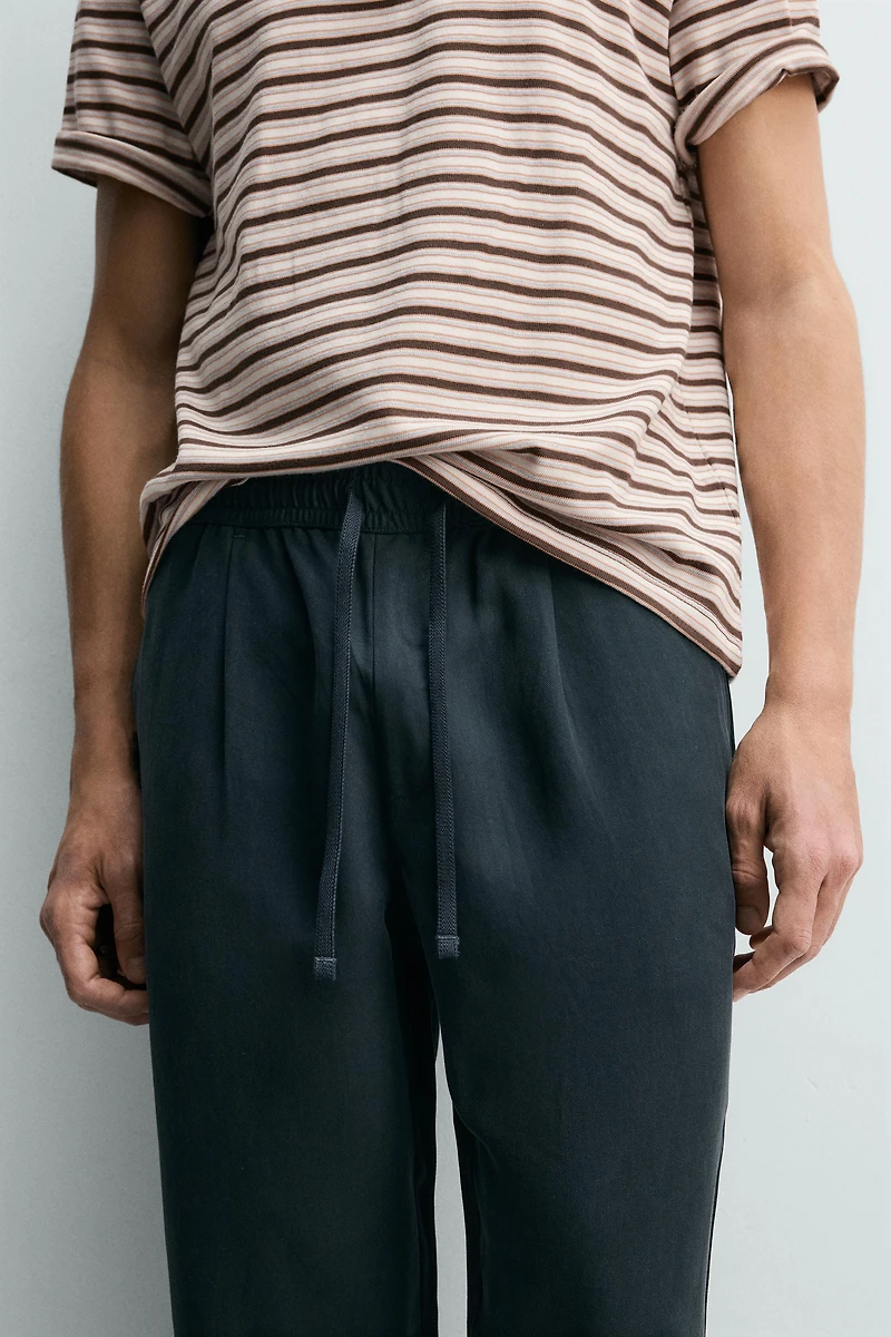 100% LYOCELL REGULAR FIT PANTS