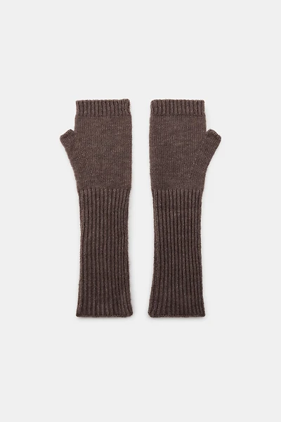 LONG KNIT MITTENS