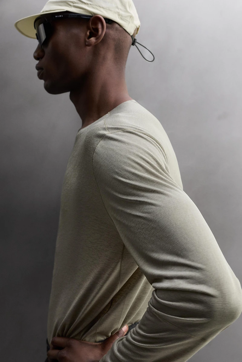 T-SHIRT RUNNING STRUCTURE LÉGÈRE