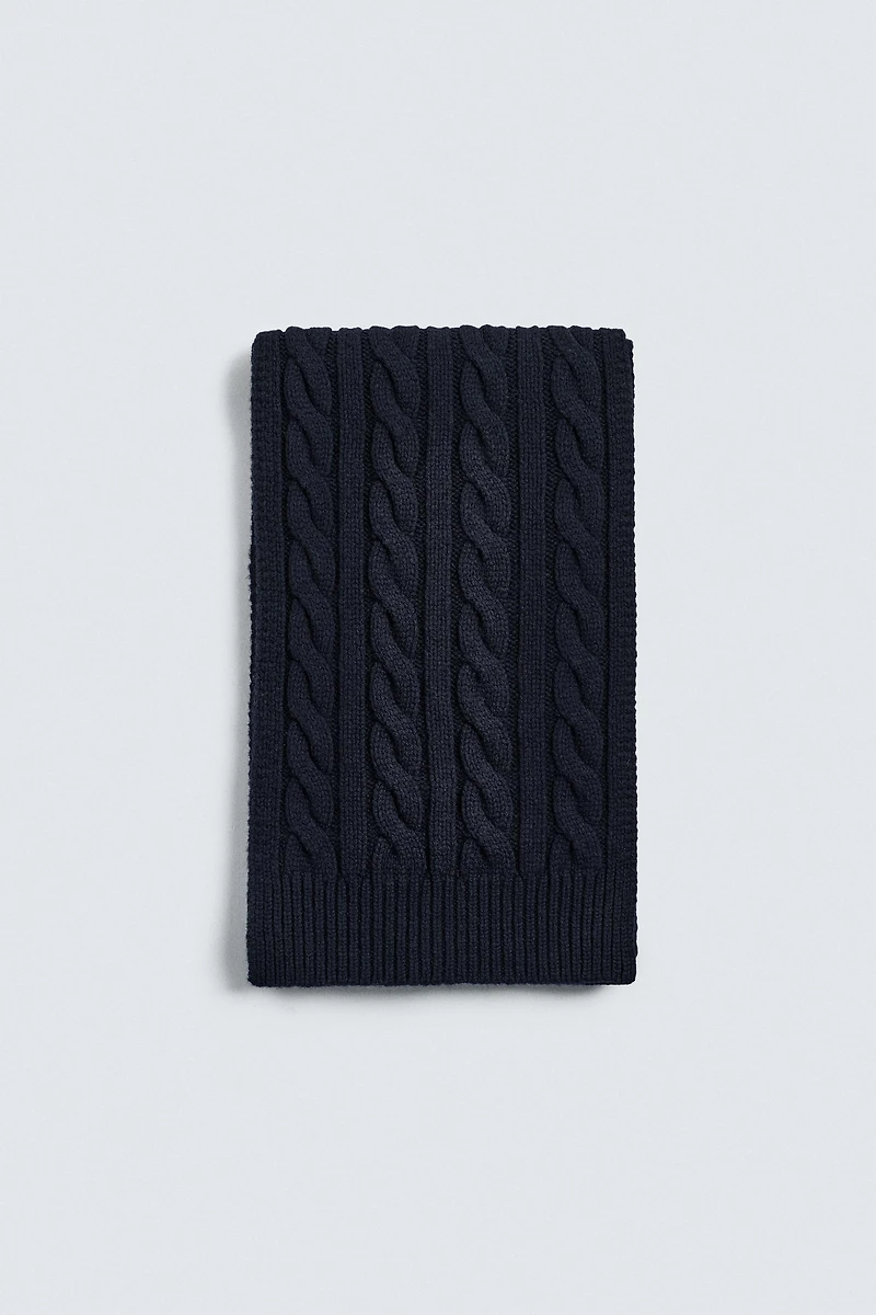 100% WOOL BRAIDED SCARF