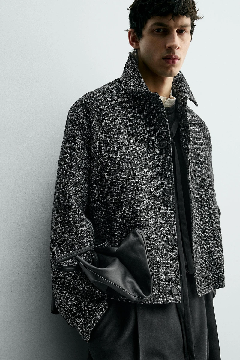 TEXTURED POCKET OVERSHIRT