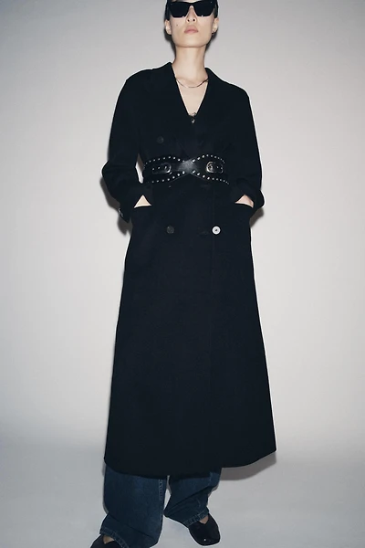 CEINTURE LARGE EN CUIR À CLOUS