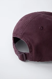 CASQUETTE EFFET DÉLAVÉ INSCRIPTION BRODÉE