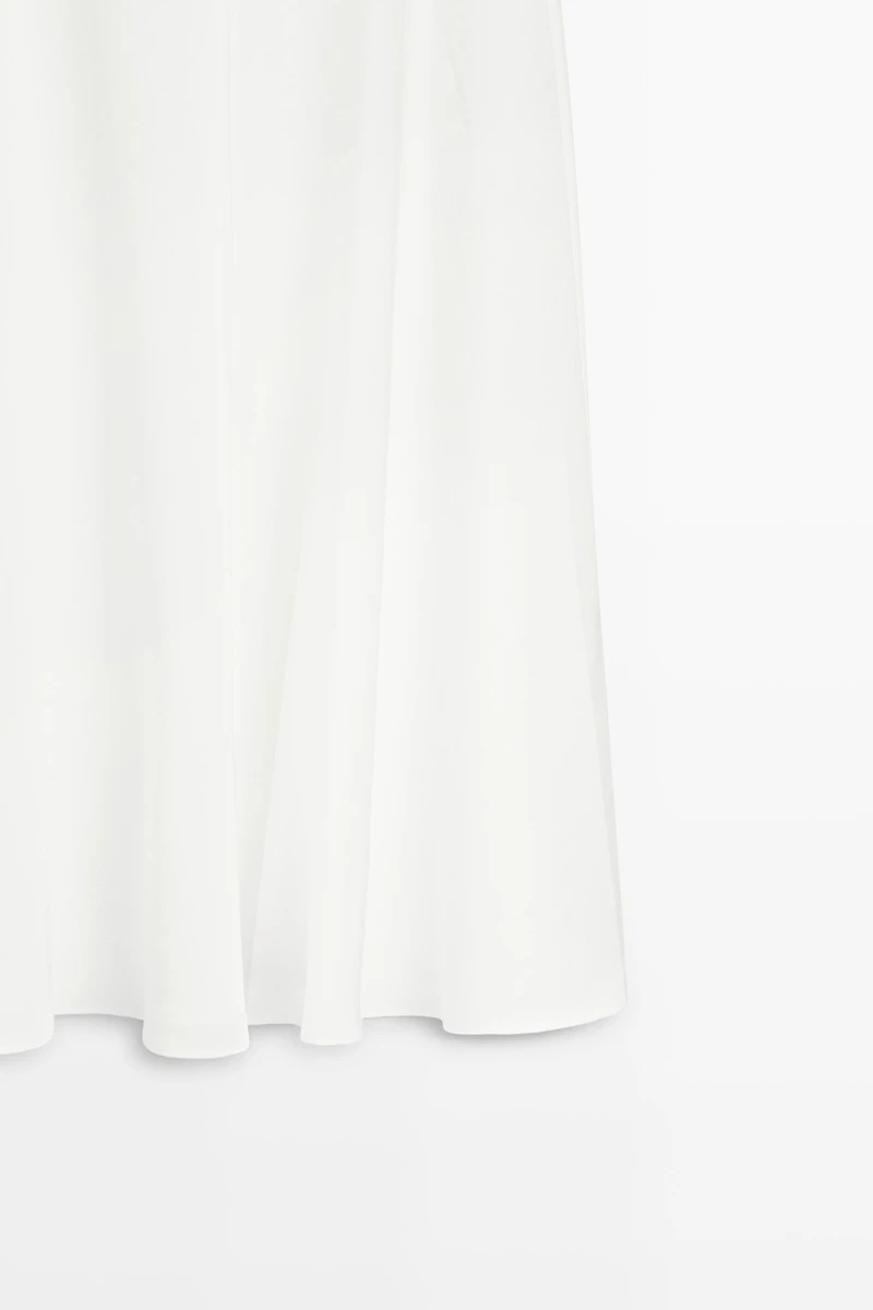 Flowing linen midi dress