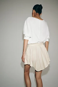 STRIPED PLEATED SHORTS ZW COLLECTION